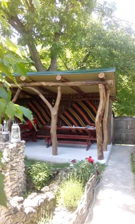 La Popas Otel Orhei Dış mekan fotoğraf